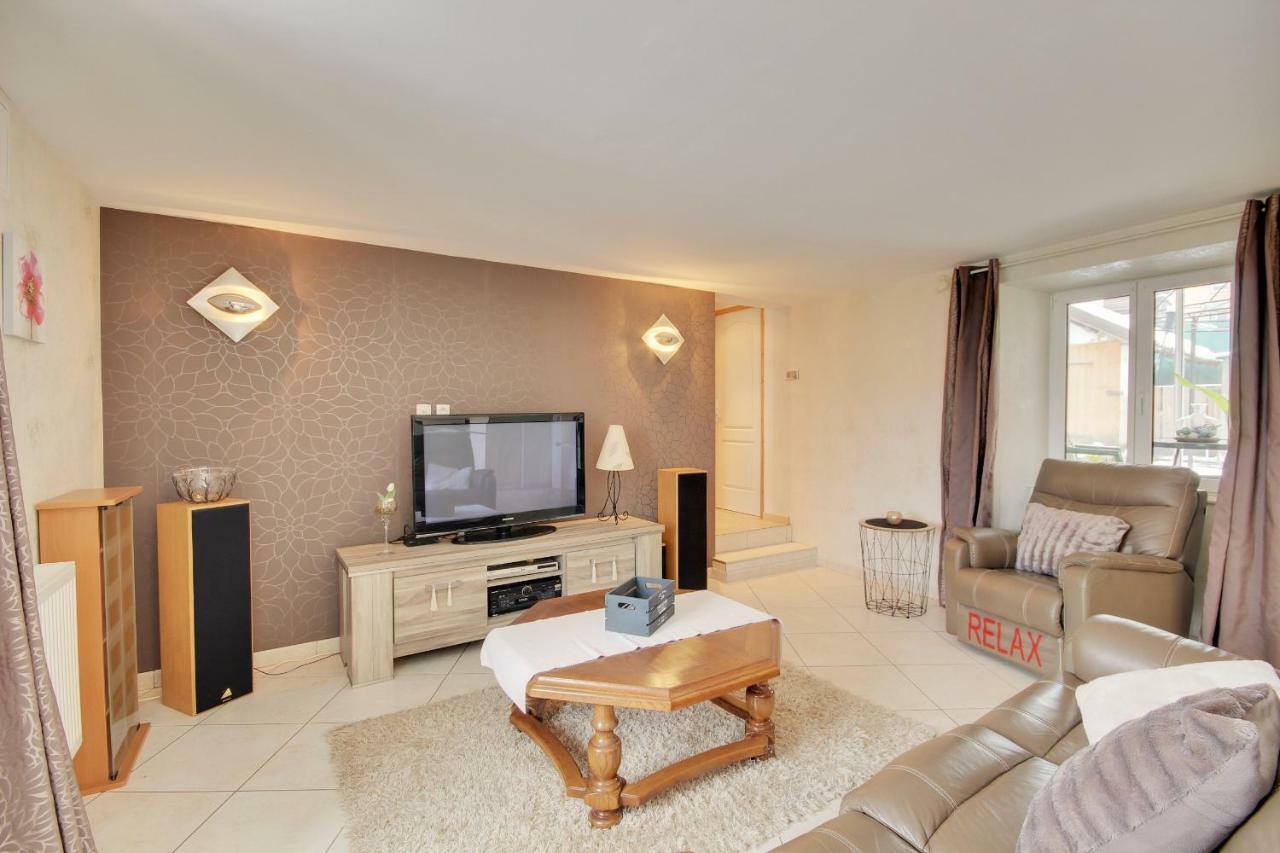 Gite Le 1602 Saint-Nabor Bagian luar foto
